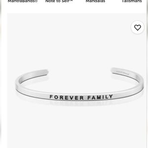 MANTRABANDS FOREVER FAMILY SILVERTONE BRACELET